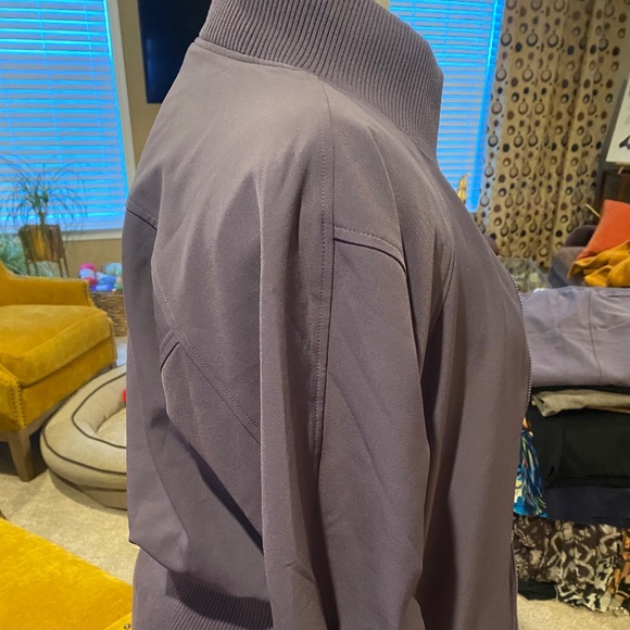 Athleta Atheisure Wear Stride Nightfall Purple Pants and Jacket - Picture 3 of 7